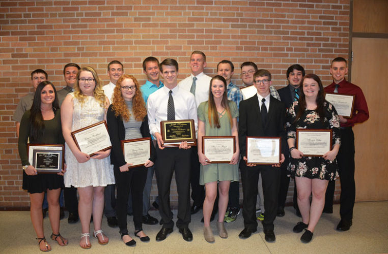 Top DeltaSchoolcraft ISD students get awards News, Sports, Jobs